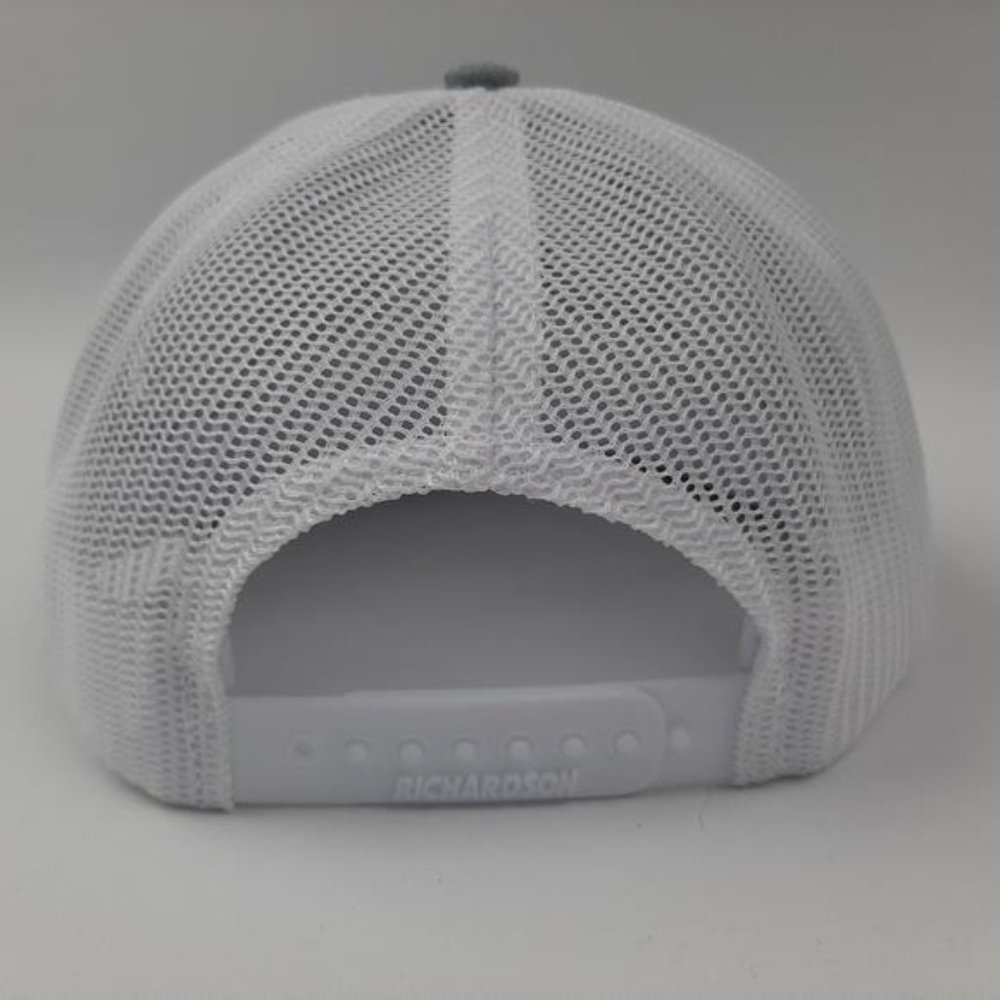 JD Tractors Richardson 112 Youth John Deere Embroidered Mesh Snapback Cap Farmer - Picture 4 of 5